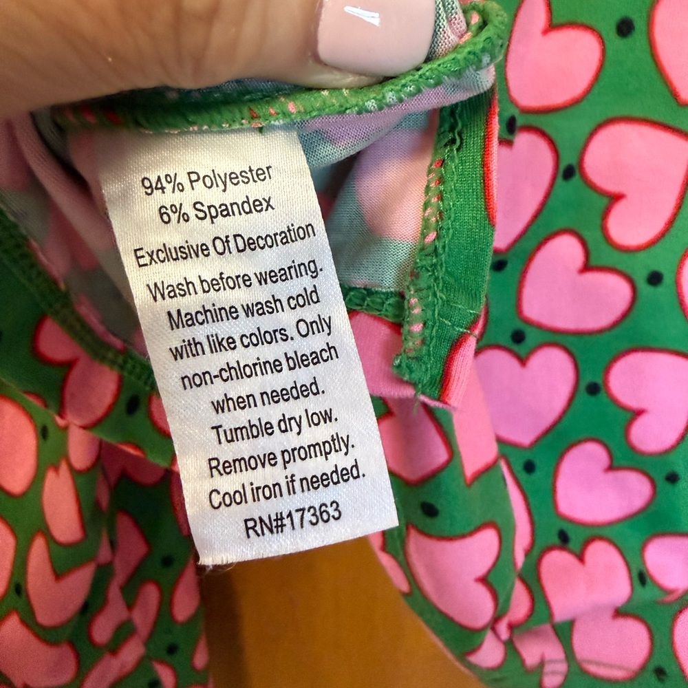 Women's Heart-Print Pajama Set - Pink Hearts on Green - Picture 7 of 9